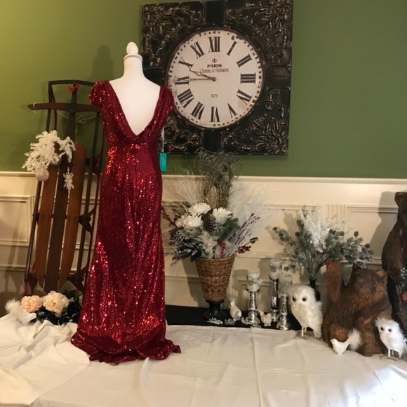 Red Sequins formal evening gown Prom dress - Picture 3 of 8